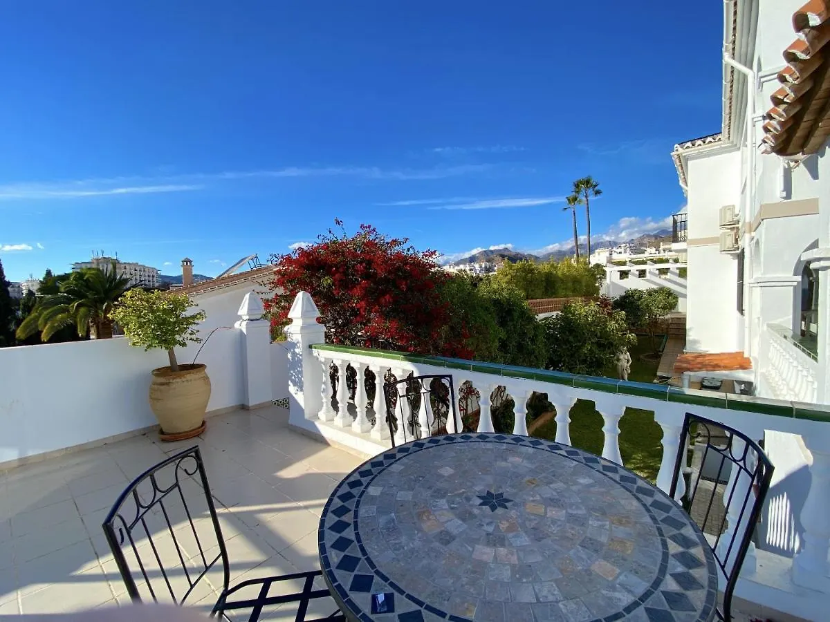 Villa Sandra Al Fresco Apartment Nerja 0*,  España